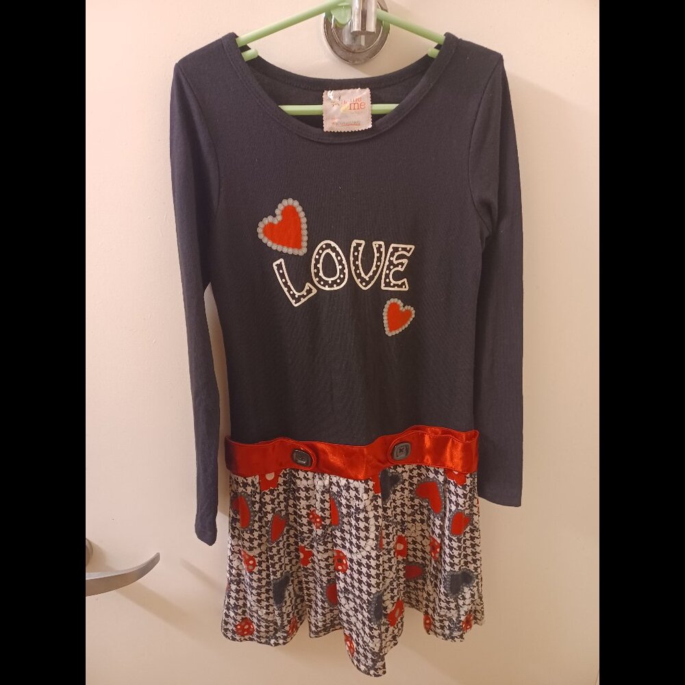 Girl's Size 10 Colorful Valentine's Hearts Black & White Pleated LOVE Dress
